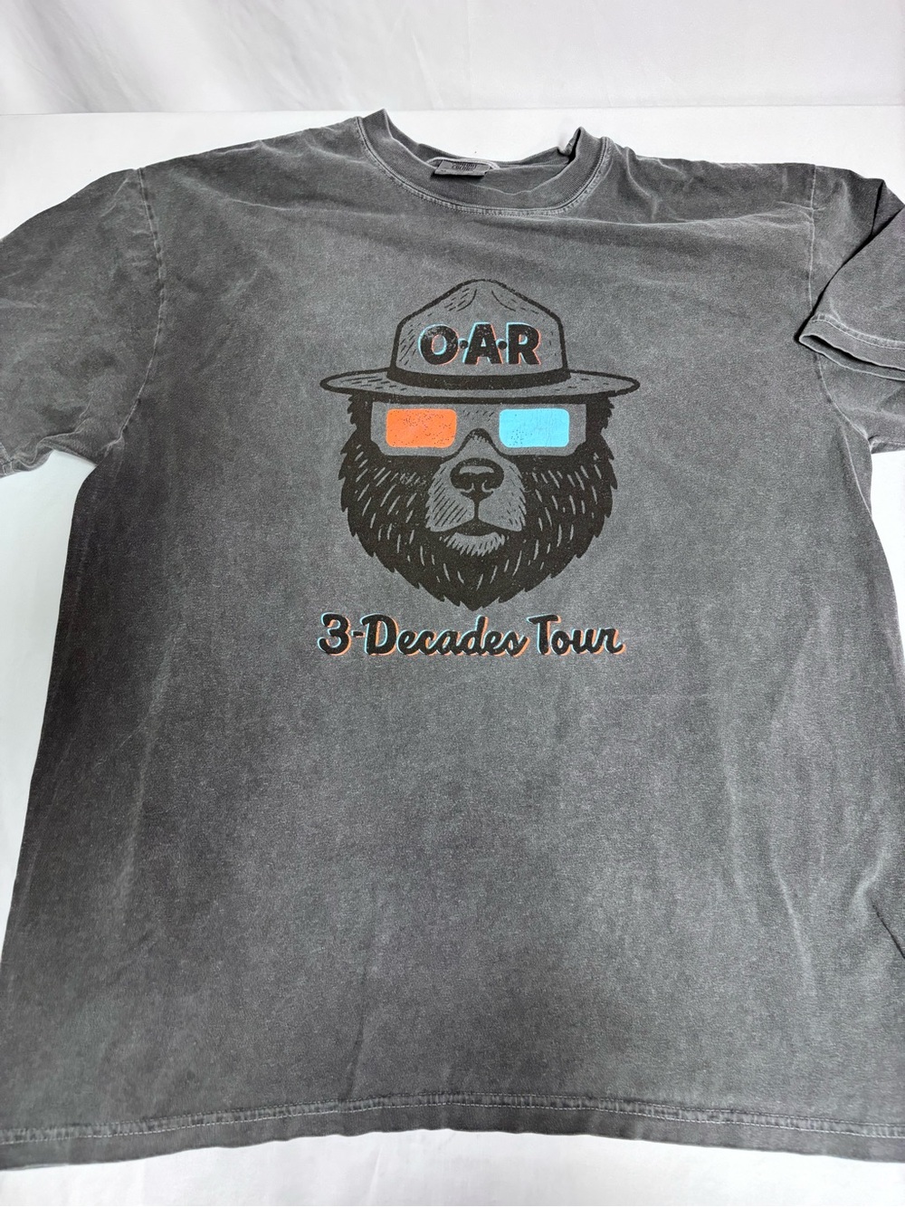 O.A.R. 3 Decades Tour T Shirt Men’s XL Gray Bear Graphic Concert Band Tee